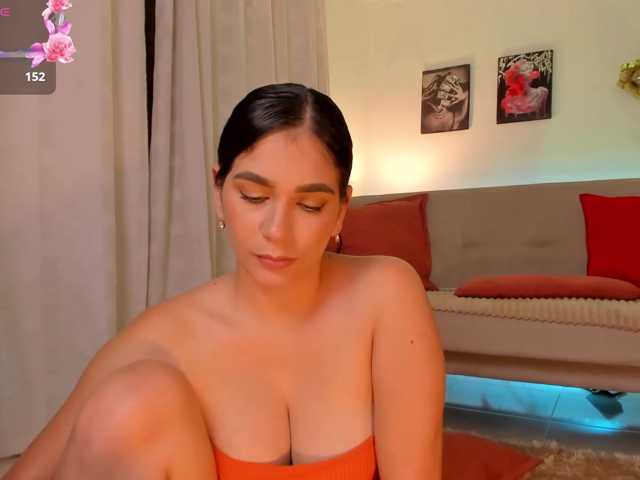 Dani-Blake live cam on BongaCams