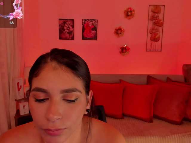 Dani-Blake live cam on BongaCams