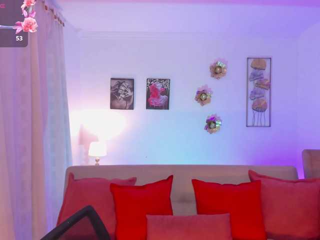 Dani-Blake live cam on BongaCams
