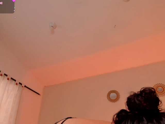 Dani-Blake live cam preview