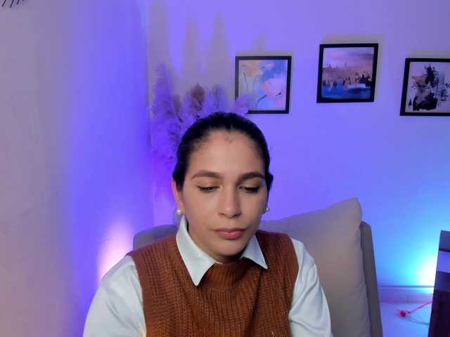 Dani-Blake live cam preview