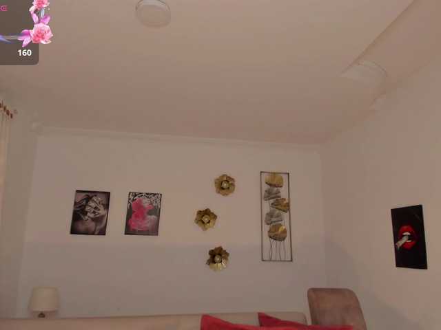 Dani-Blake live cam on BongaCams