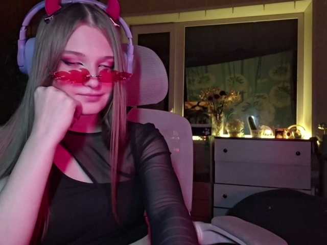 DoreenSedor live cam on BongaCams