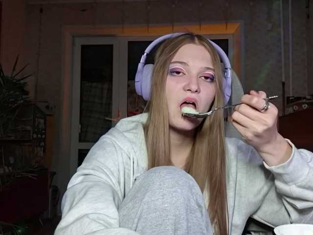 DoreenSedor live cam on BongaCams