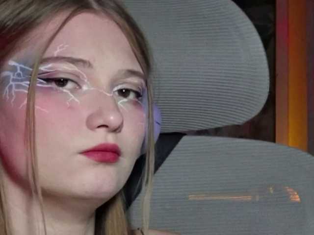 DoreenSedor live cam on BongaCams