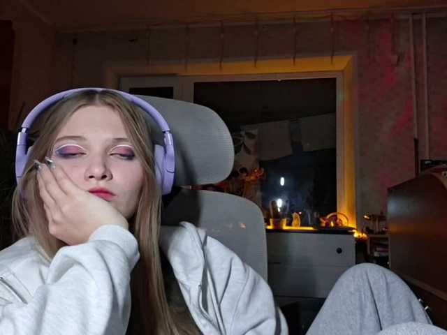 DoreenSedor live cam on BongaCams