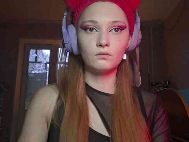 Model: DoreenSedor