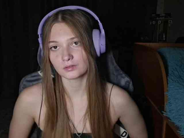 Model: DoreenSedor