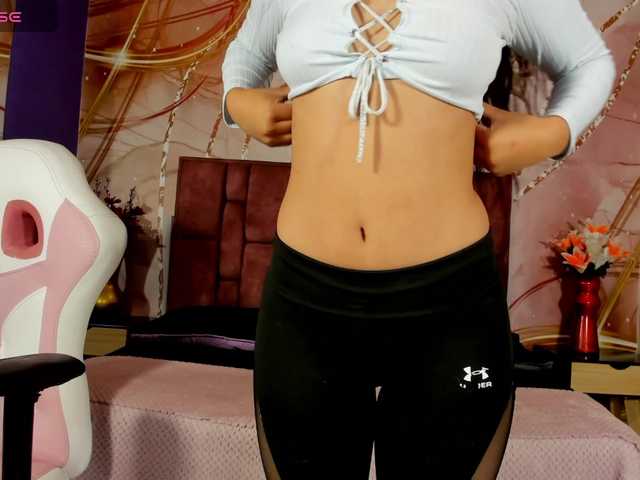 elif-acosta live cam on BongaCams