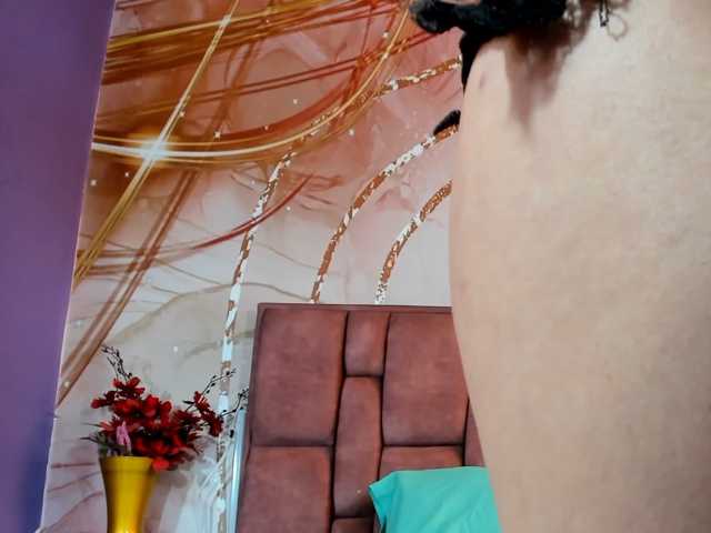 elif-acosta live cam on BongaCams