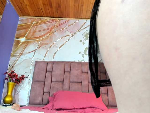 elif-acosta live cam on BongaCams