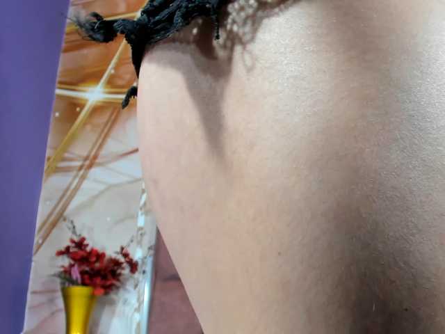 elif-acosta live cam on BongaCams