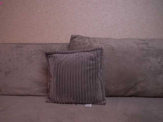 Kiracelestialll live cam preview