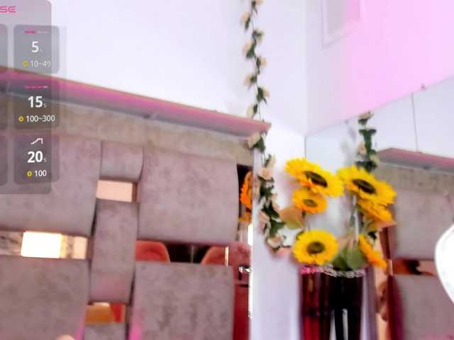 Mia-Stanly live cam on BongaCams