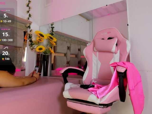 Mia-Stanly live cam on BongaCams