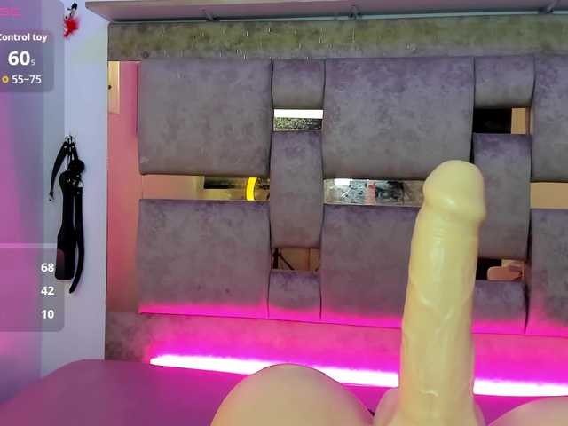 Mia-Stanly live cam on BongaCams