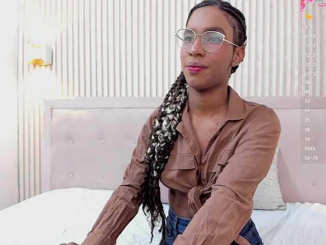 Samanthaa1 live cam on BongaCams