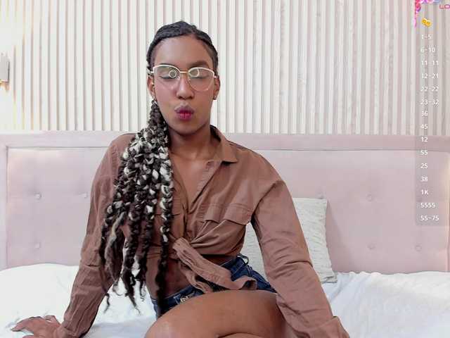 Samanthaa1 live cam preview