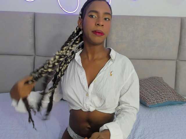Samanthaa1 live cam on BongaCams