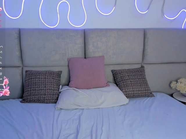 Samanthaa1 live cam on BongaCams