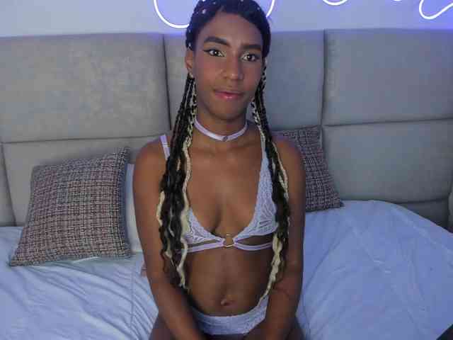 Samanthaa1