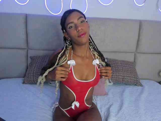 Samanthaa1