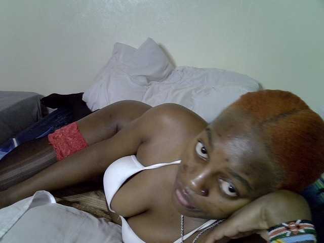 Candybaiby live cam on BongaCams