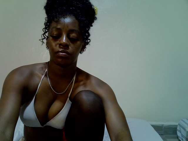 Candybaiby live cam on BongaCams