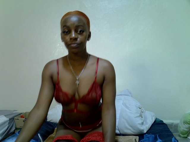 Candybaiby live cam