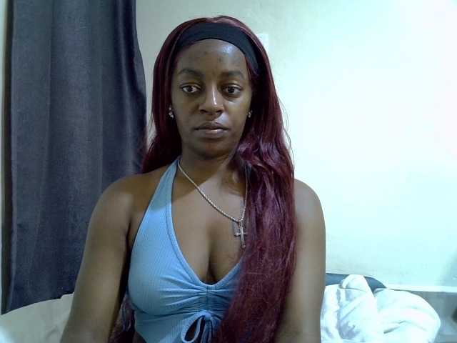 Candybaiby live cam on BongaCams