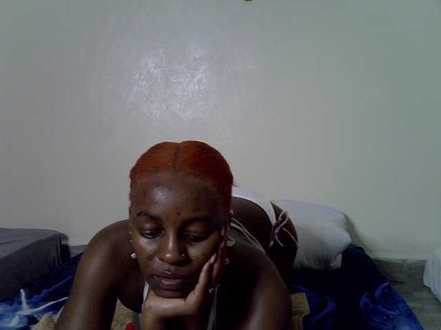 Candybaiby live cam on BongaCams