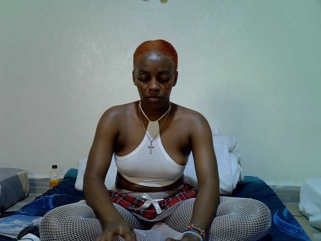 Candybaiby live cam on BongaCams