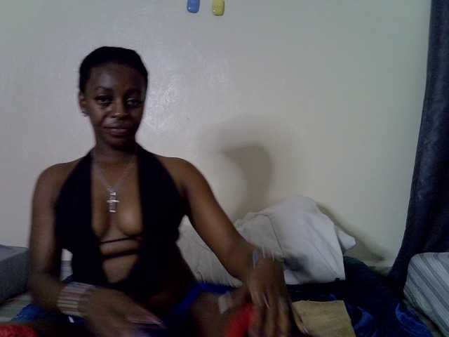 Candybaiby live cam on BongaCams