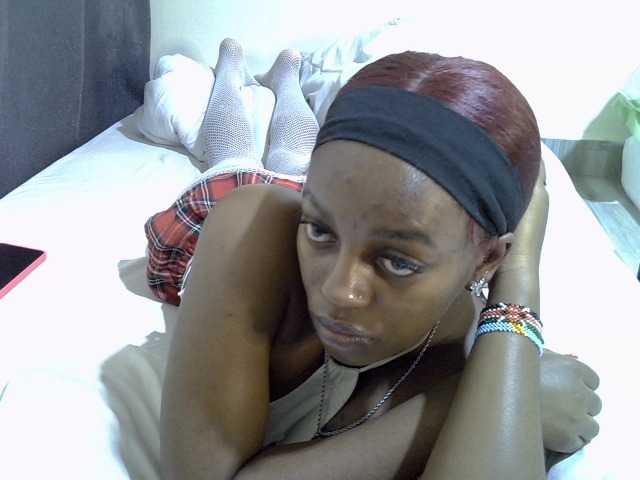 Candybaiby live cam on BongaCams