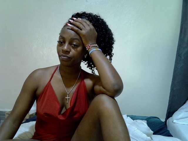 Candybaiby live cam on BongaCams