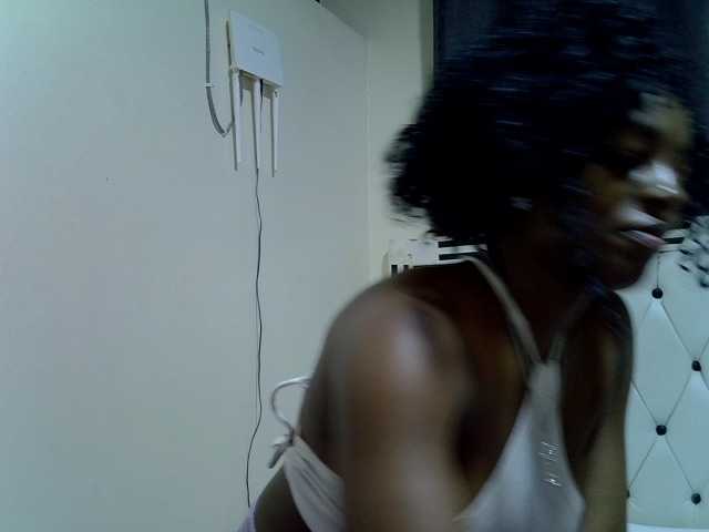 Candybaiby live cam on BongaCams