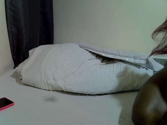 Candybaiby live cam preview