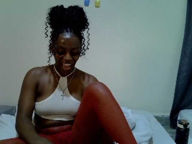 Candybaiby live cam on BongaCams