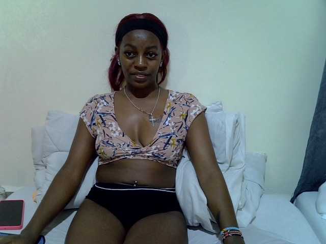 Candybaiby live cam on BongaCams