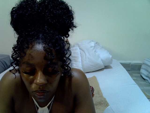 Candybaiby live cam on BongaCams