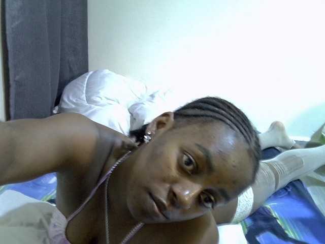 Candybaiby live cam on BongaCams