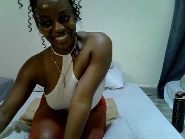 Candybaiby live cam on BongaCams