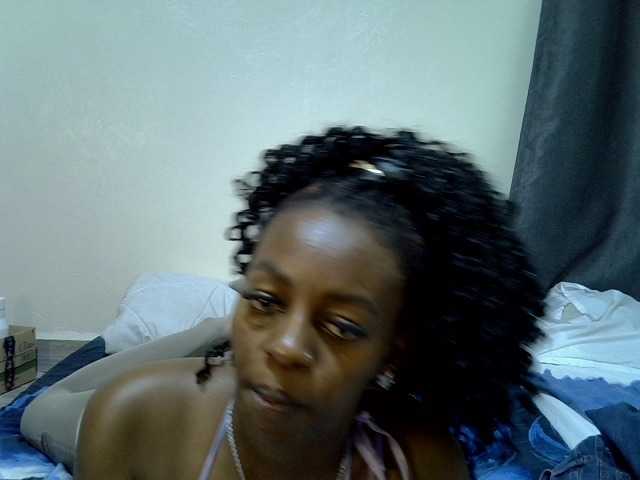 Candybaiby live cam on BongaCams