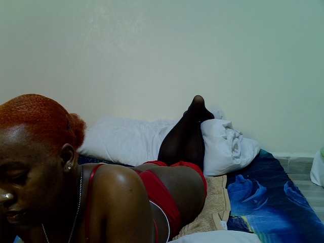 Candybaiby live cam