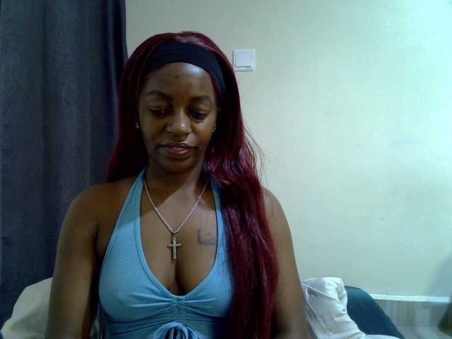 Candybaiby live cam on BongaCams