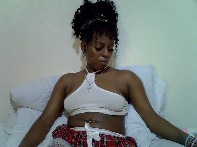 Candybaiby live cam on BongaCams
