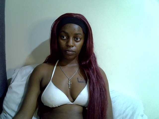 Candybaiby live cam on BongaCams