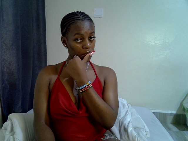 Candybaiby live cam on BongaCams