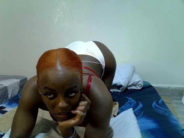 Candybaiby live cam on BongaCams