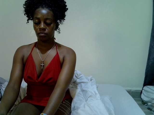 Candybaiby live cam preview